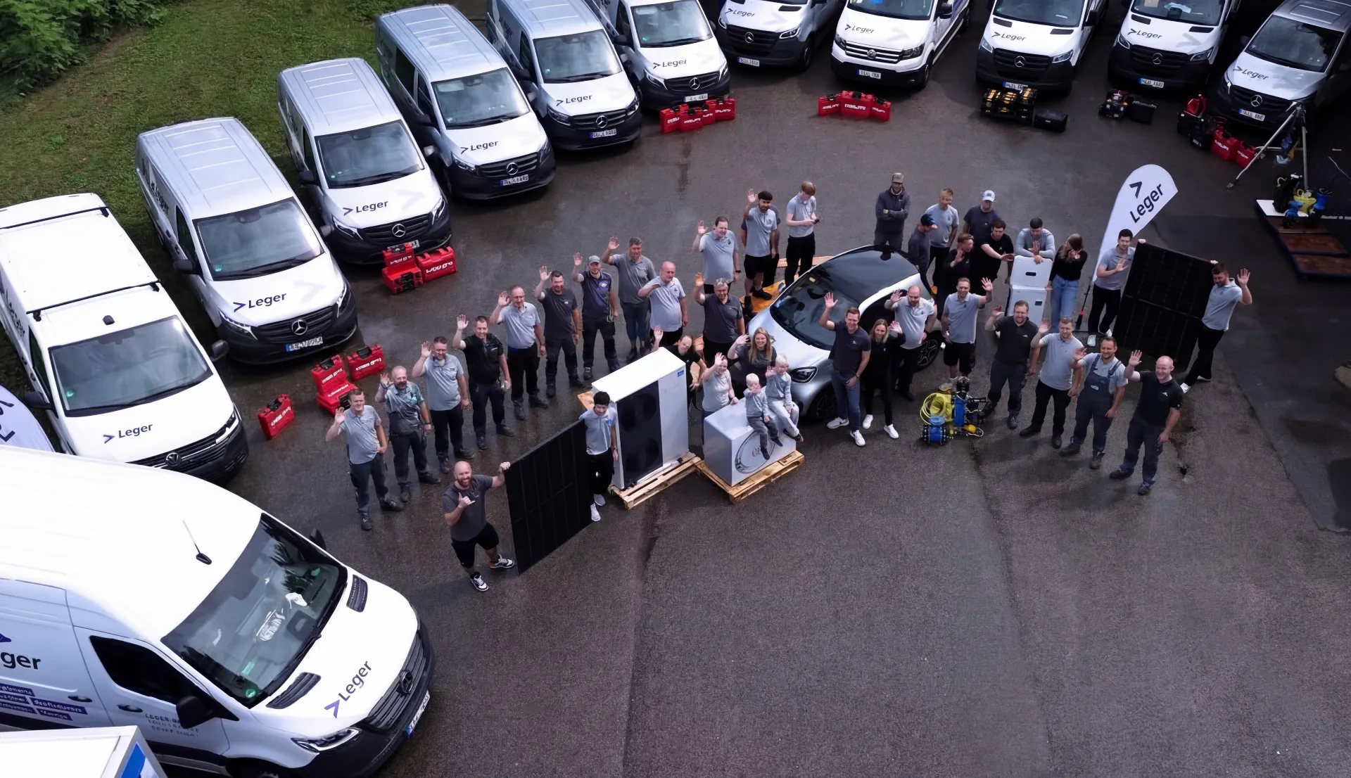 LEGER Team in der Werkstatt in Stein bei Nürnberg